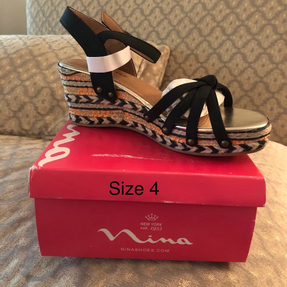 Nina sandals